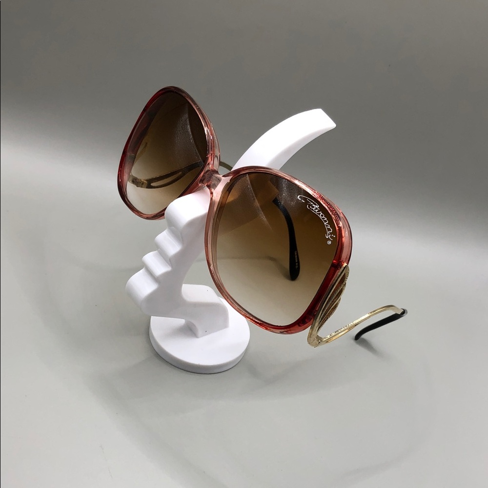 Vintage 80's oversized round curved sunglasses statement style gradient lens.